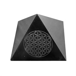 PIRAMIDE DI SHUNGITE LUCIDA - FIORE DELLA VITA Cristalli e altro