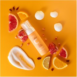 RADIANCE VITAMIN C - MOUSSE DETERGENTE ILLUMINANTE Gyada Cosmetics